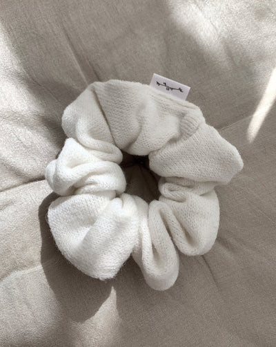 Cream oversized reclaimed sweater scrunchie ethically sewn in Canada.