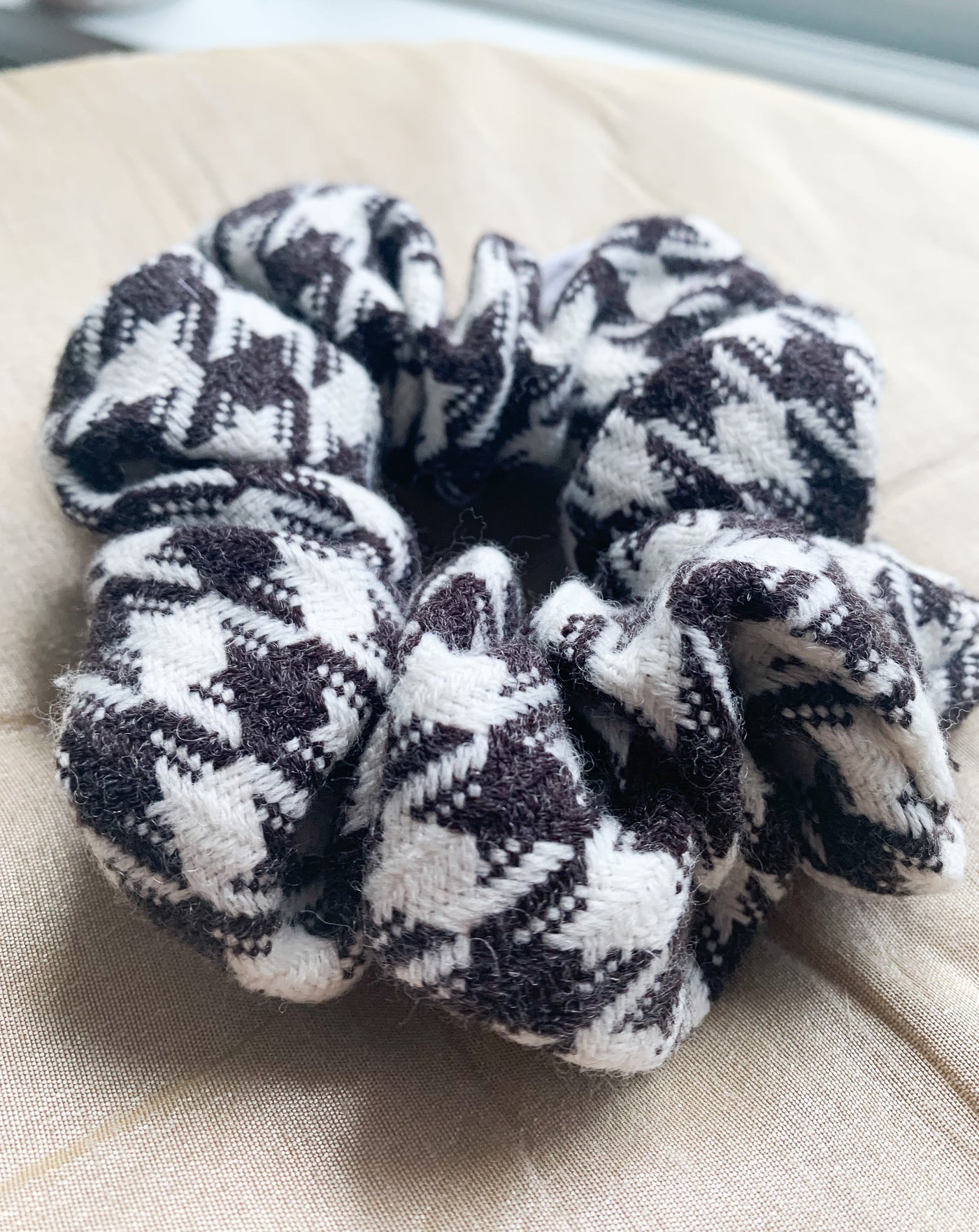 Reclaimed houndstooth scrunchie handmade in Vancouver, Canada.