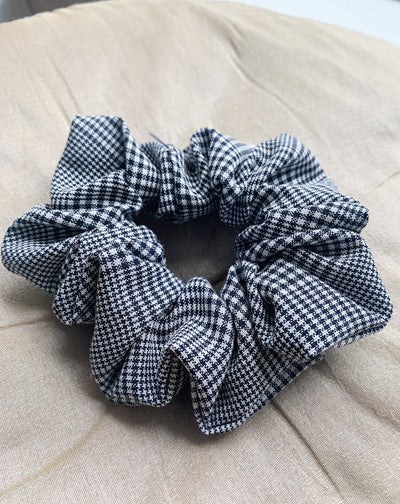 Reclaimed plaid check scrunchie closeup